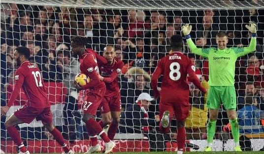  富勒姆替补奇兵读秒绝杀助球队逃离降级区边缘