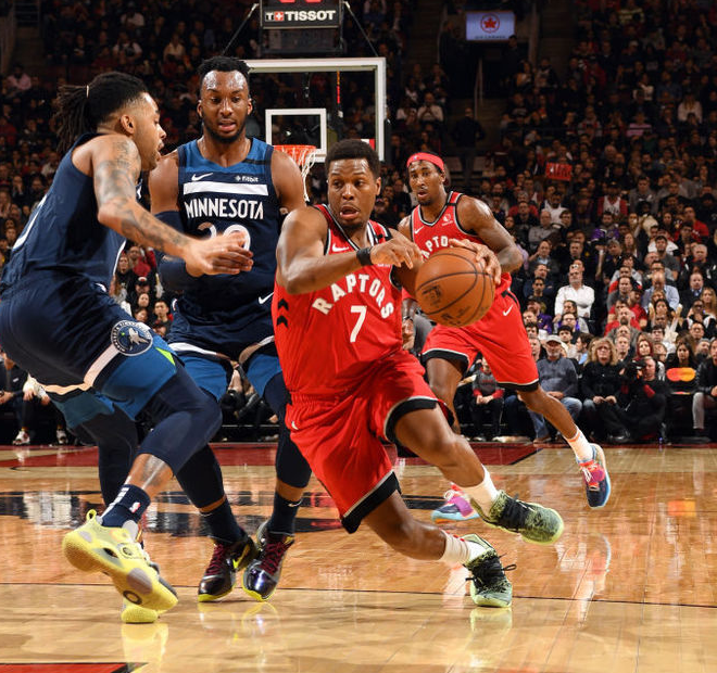  布朗森末节发威连得十分，尼克斯客场险胜猛龙迎首胜  