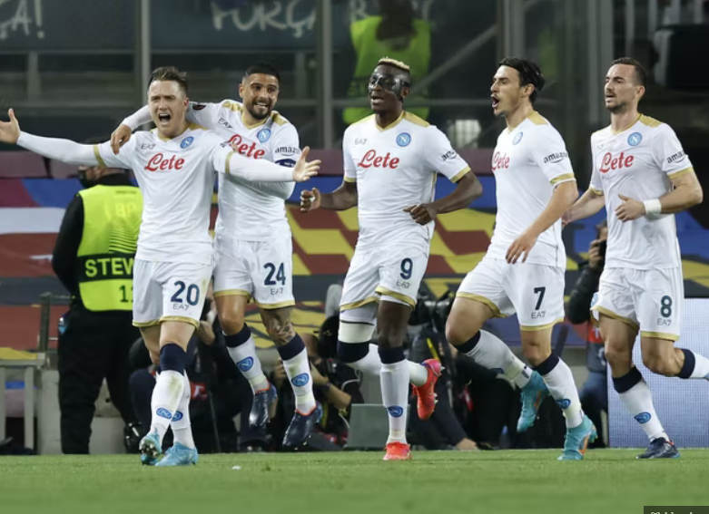  那不勒斯边路突破犀利，意甲进攻套路层出不穷